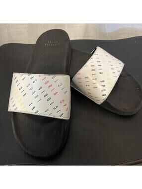 VICTORIA'S SECRET SPORT SLIDES SLIP ON WHITE SANDALS FLIP FLOPS WITH LOGO , Sz M